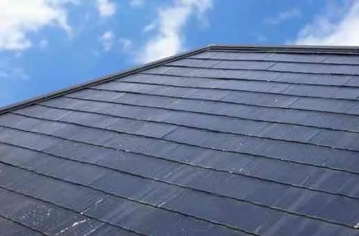 大阪府の屋根リフォームで色褪せを防ぐための最新技術と秘訣
